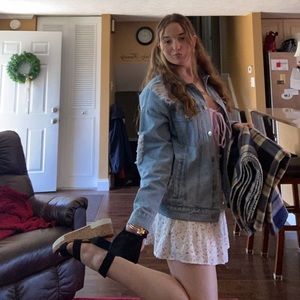 Meet your Posher, Brenna